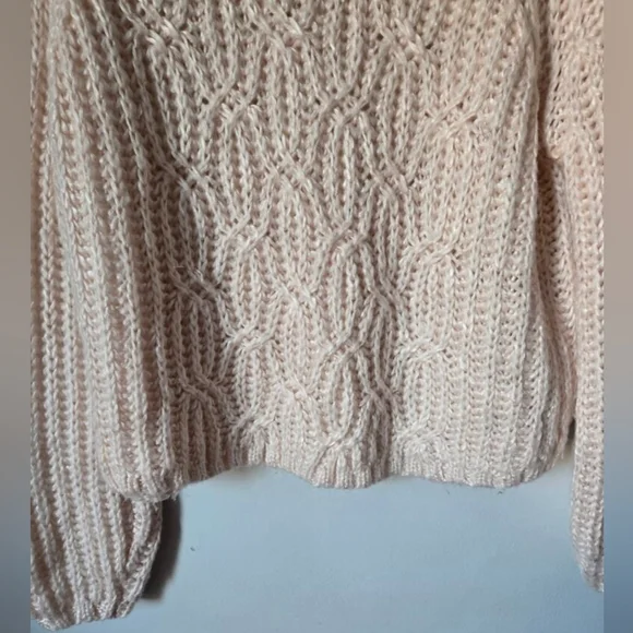 DH3 By Anthropologie Cozy Light Tea Pink Sweater - Picture 5 of 9